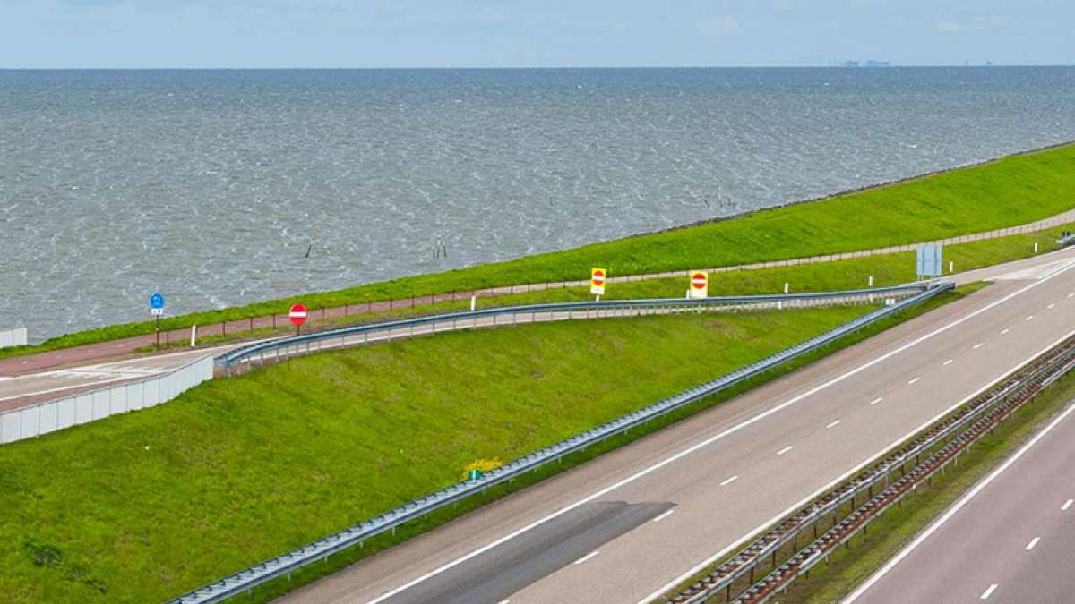 Afsluitdijk and the Wadden Sea