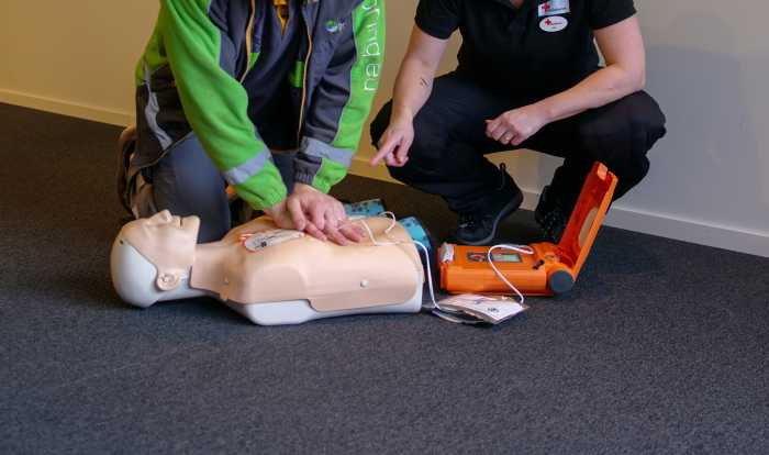 HLR-kurs med instruktör